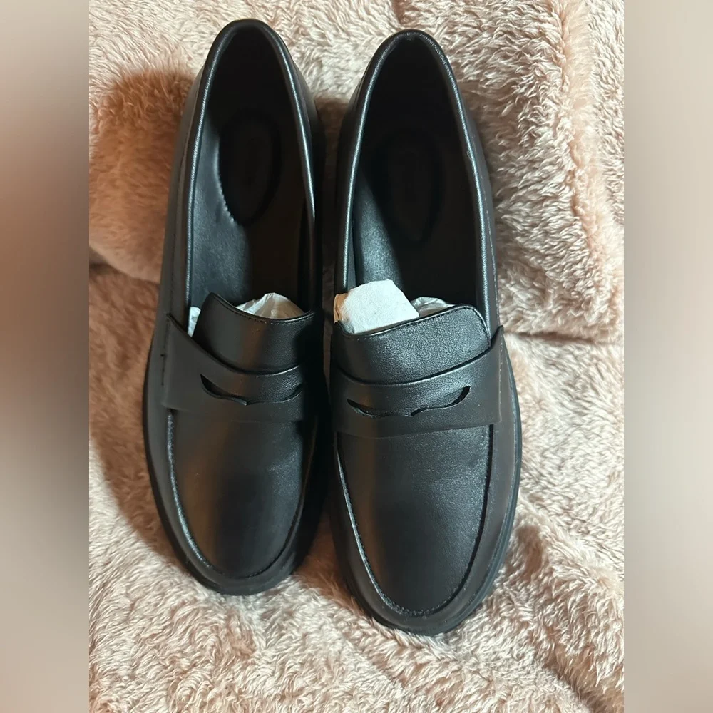 NIB Quince Italian Leather Lug Sole Loafer Black Size Women's 10 - Picture 5 of 13